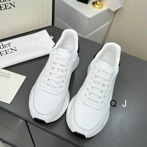Picture of Alexander McQueen Shoes _SKUAlexanderMcqueensz35-45J1101466